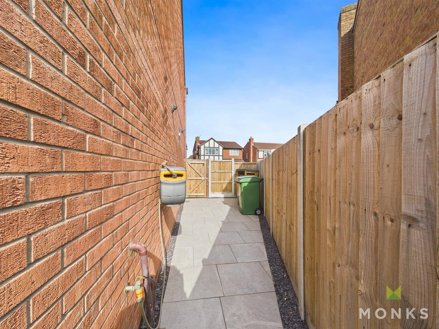 12 Sedgeford Drive, Shrewsbury, SY2 5NS To Let